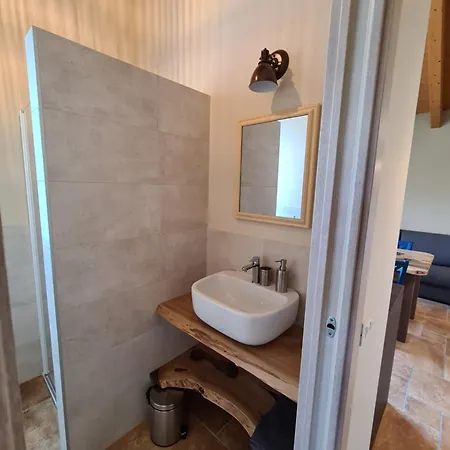 Appartamentino In Az Agricola Le Vigne Del Moretto Apartment Castelnuovo del Garda